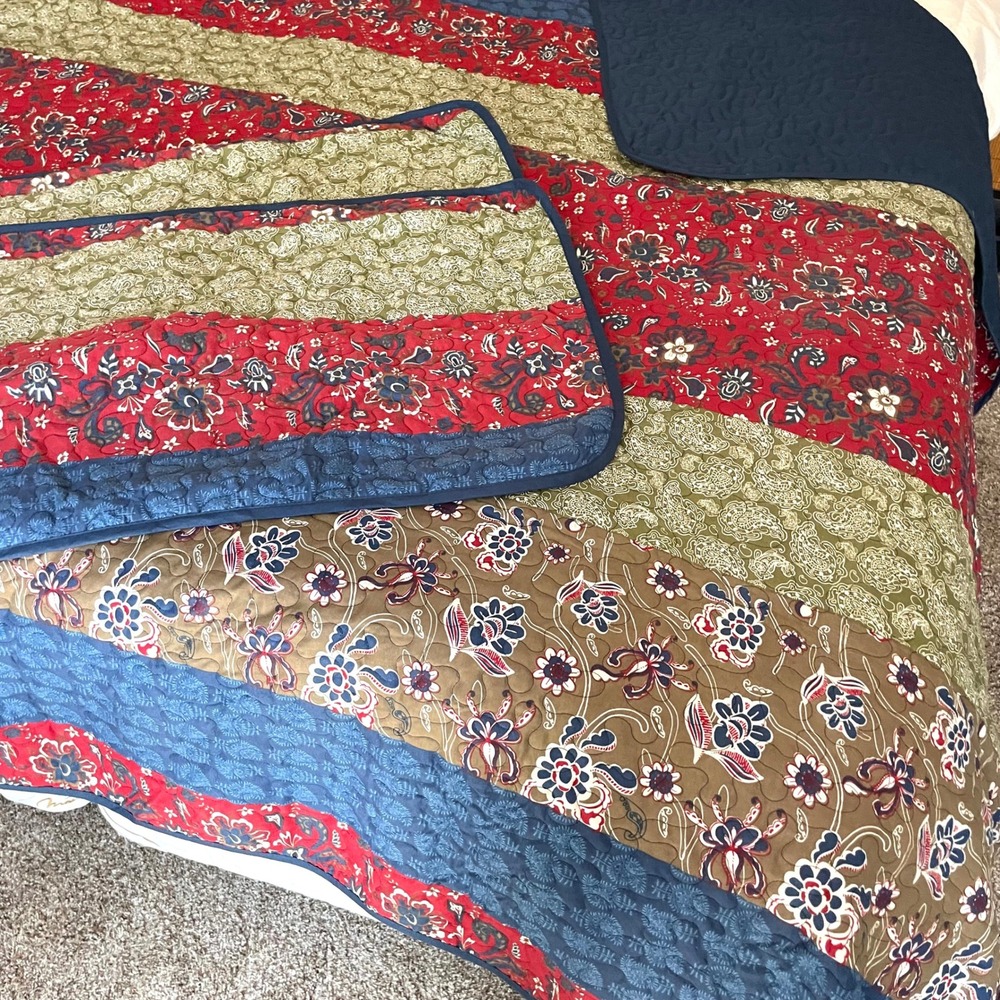 Beatrice Home Fashions Floral Quilted Coverlet Size King 81x96 Red Blue Asian